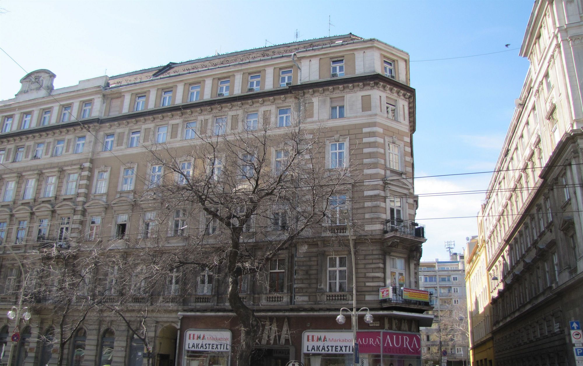 Friends Hostel & Apartments Budapest Exterior foto